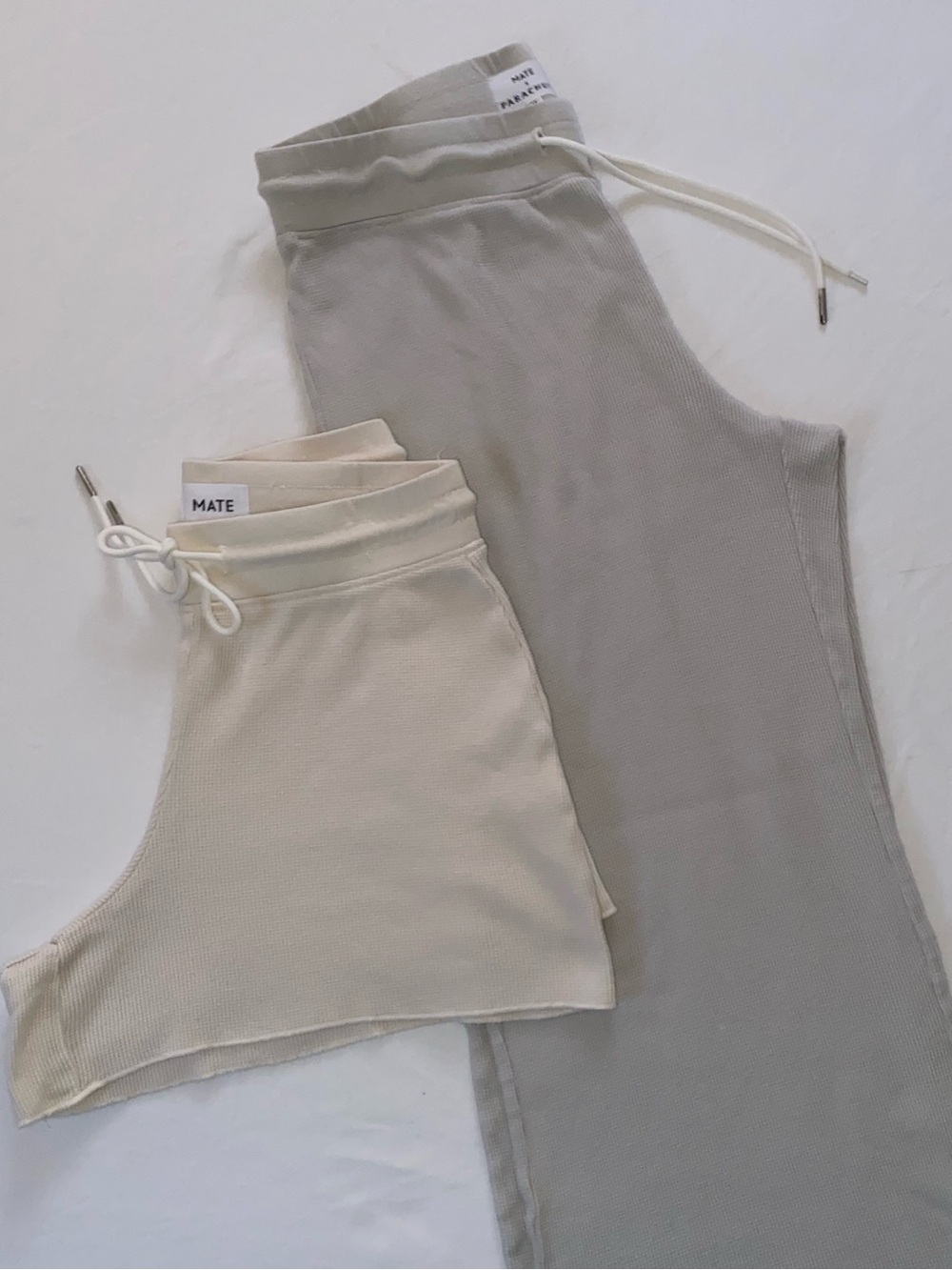 MATE the label Bundle